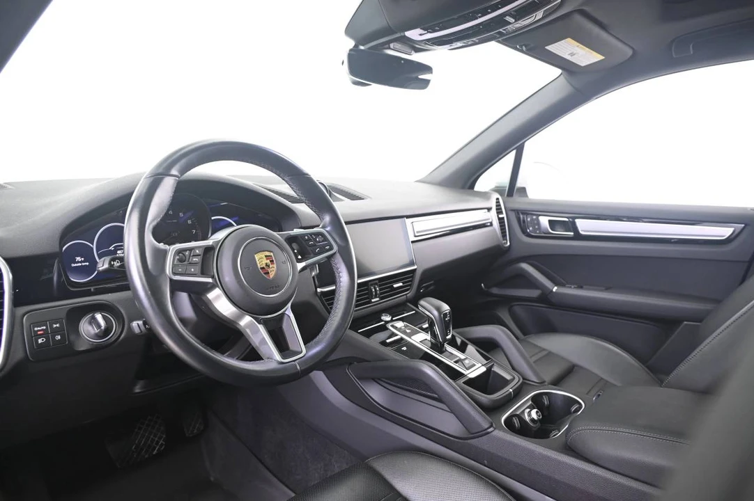 2022 Porsche 9Y0/9Y3 Cayenne - Image 4 of 5