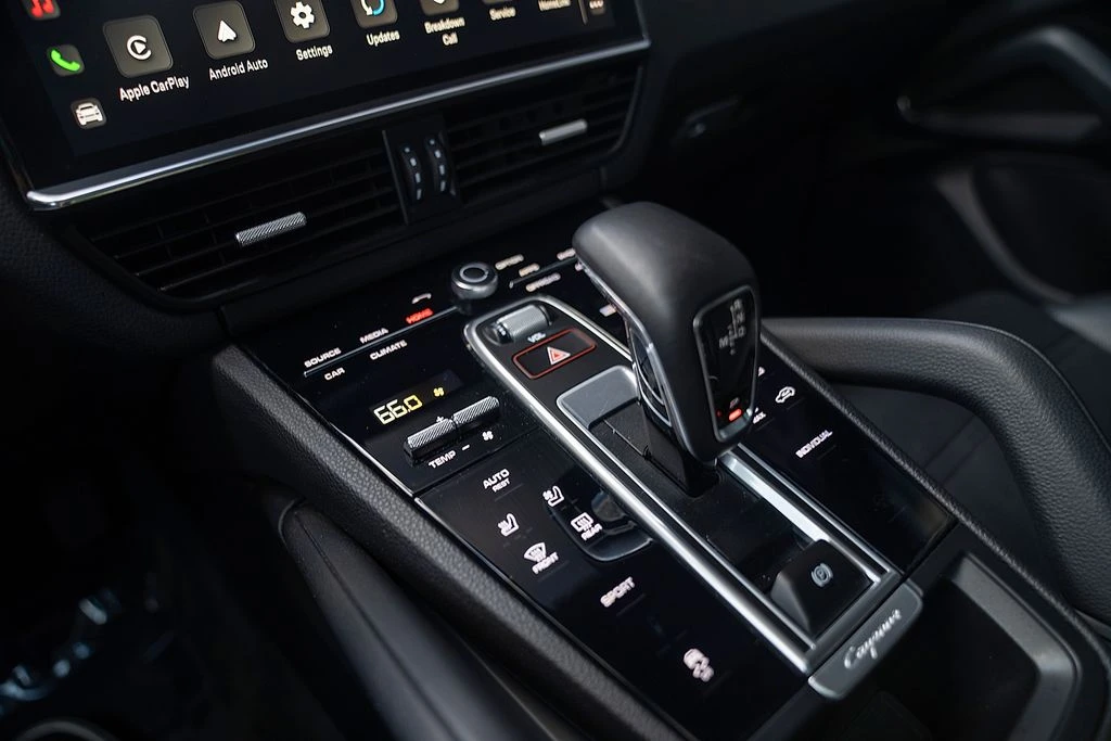 2022 Porsche 9Y0/9Y3 Cayenne - Image 14 of 30