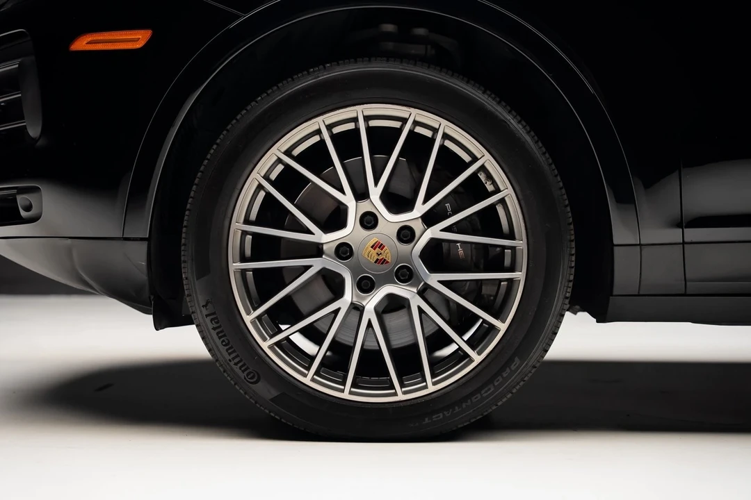 2022 Porsche 9Y0/9Y3 Cayenne - Image 18 of 21