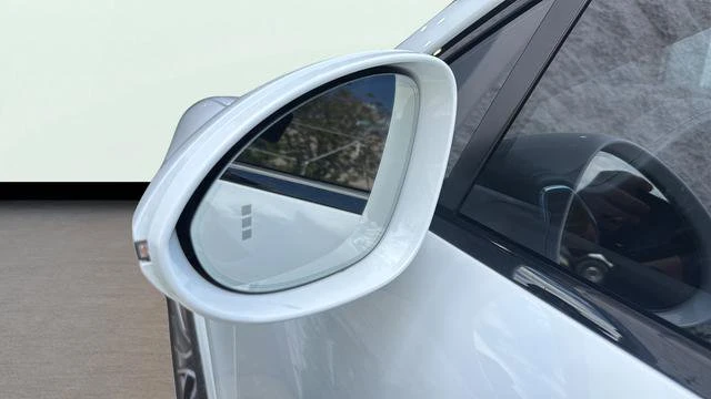 2022 Porsche 9Y0/9Y3 Cayenne - Image 30 of 31