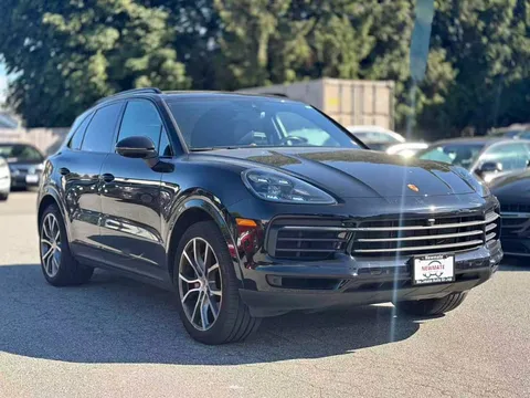 2022 Porsche Cayenne Platinum Edition