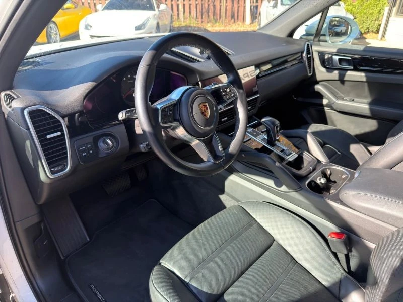 2022 Porsche 9Y0/9Y3 Cayenne - Image 9 of 12