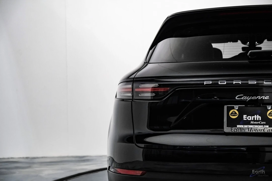 2022 Porsche 9Y0/9Y3 Cayenne - Image 10 of 21