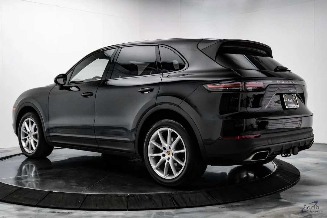 2022 Porsche 9Y0/9Y3 Cayenne - Image 8 of 12