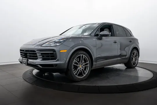2022 Porsche Cayenne S