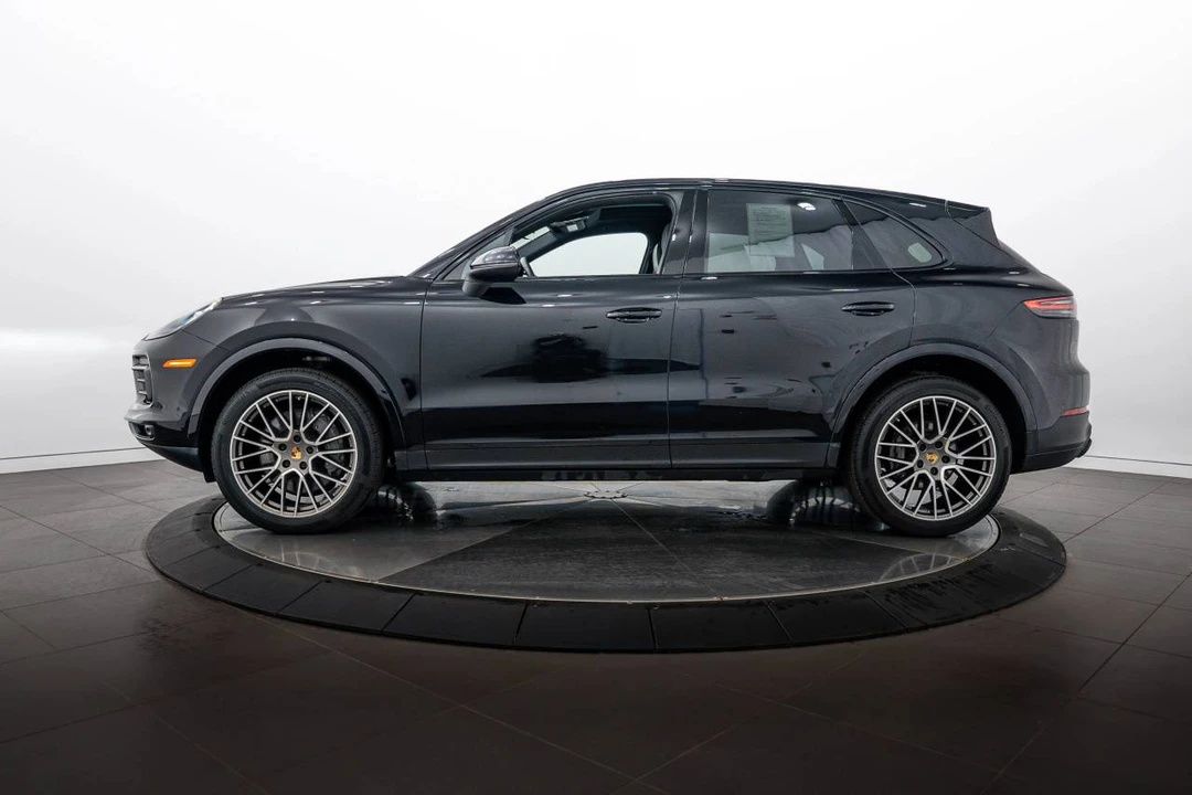 2022 Porsche 9Y0/9Y3 Cayenne S - Image 2 of 5