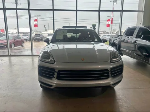 2022 Porsche Cayenne S Platinum Edition Sport Utility 4D