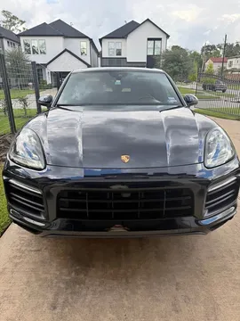2022 Porsche Cayenne S Platinum Edition Sport Utility 4D