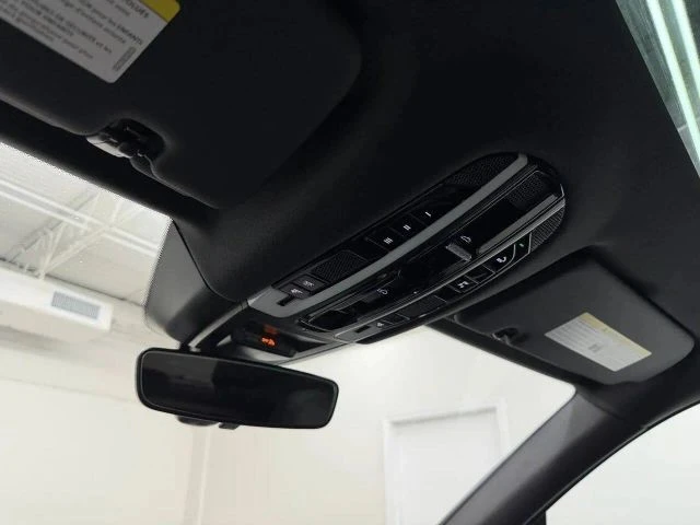 2022 Porsche 9Y0/9Y3 Cayenne - Image 29 of 31