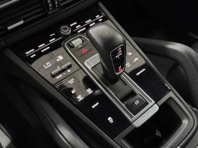 2022 Porsche 9Y0/9Y3 Cayenne - Image 27 of 31