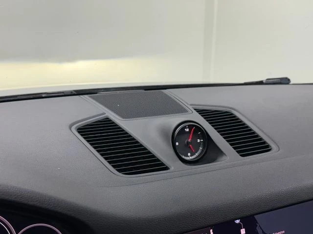 2022 Porsche - Image 30 of 31