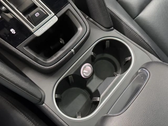 2022 Porsche - Image 28 of 31