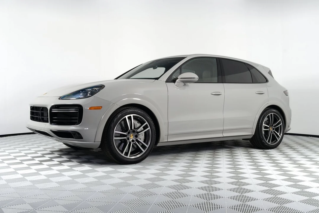 2022 Porsche 9Y0/9Y3 Cayenne Turbo - Image 3 of 31