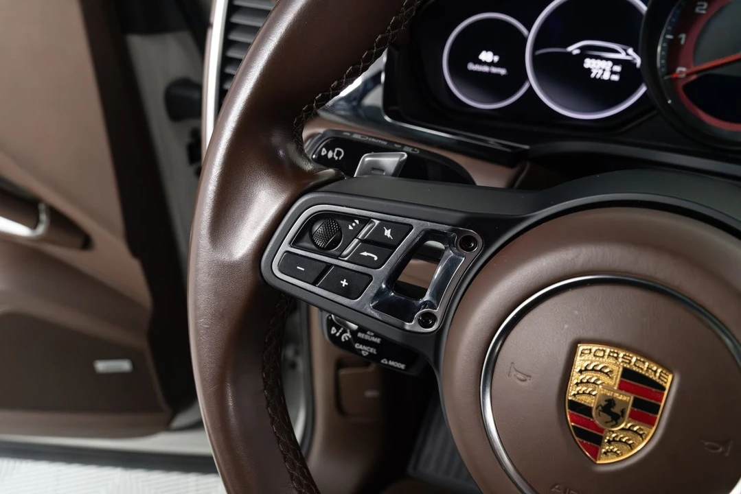2022 Porsche 9Y0/9Y3 Cayenne Turbo - Image 26 of 31
