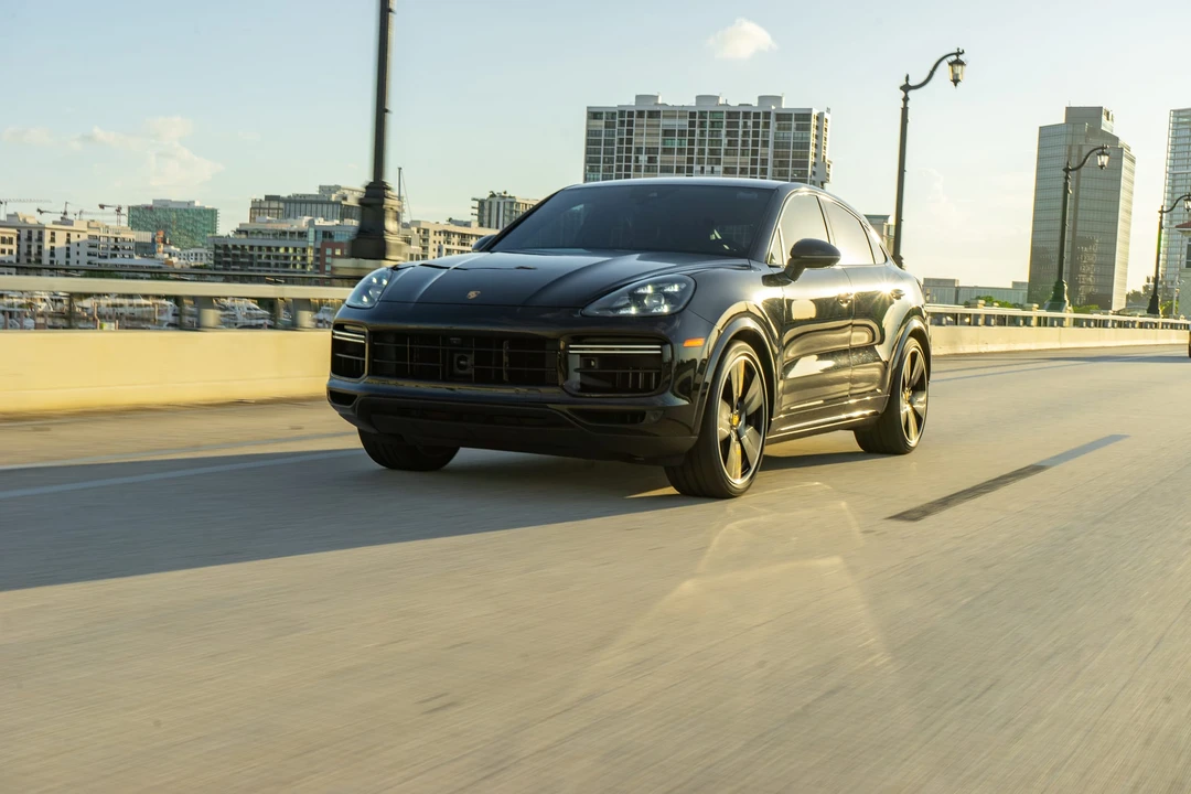 2022 Porsche Cayenne - Image 30 of 31