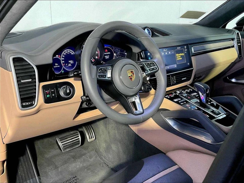 2022 Porsche Cayenne - Image 4 of 5