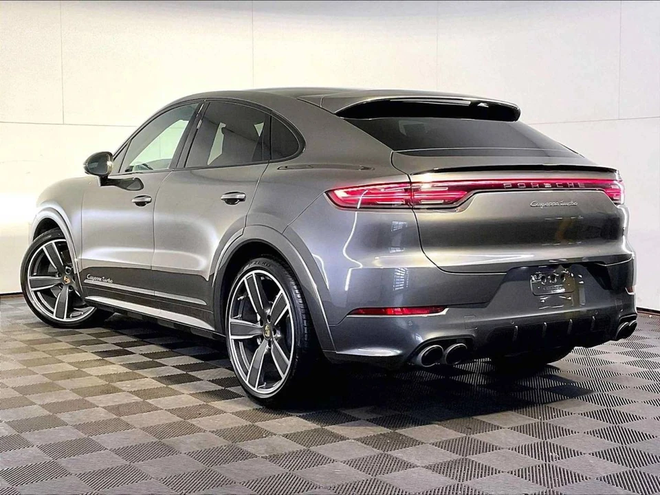 2022 Porsche Cayenne - Image 3 of 5