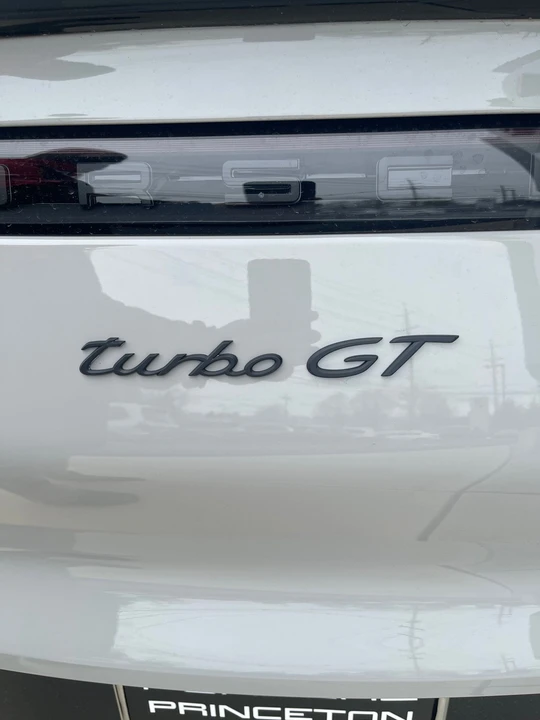 2022 Porsche 9Y0/9Y3 Cayenne Turbo GT - Image 4 of 13