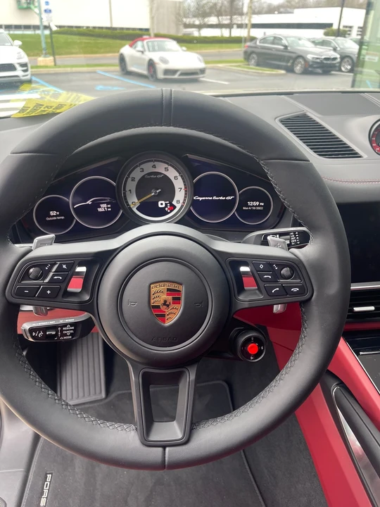 2022 Porsche 9Y0/9Y3 Cayenne Turbo GT - Image 10 of 13