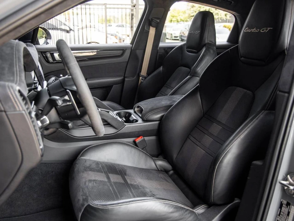 2022 Porsche 9Y0/9Y3 Cayenne Turbo GT - Image 5 of 5