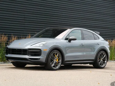 2022 Porsche Cayenne Turbo GT