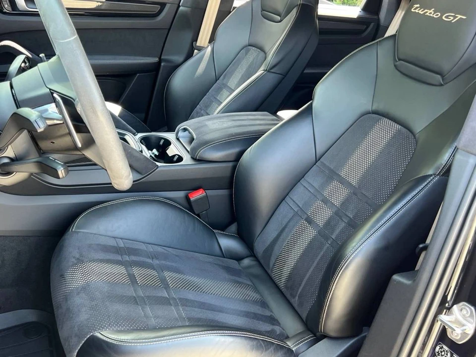 2022 Porsche 9Y0/9Y3 Cayenne Turbo GT - Image 5 of 5