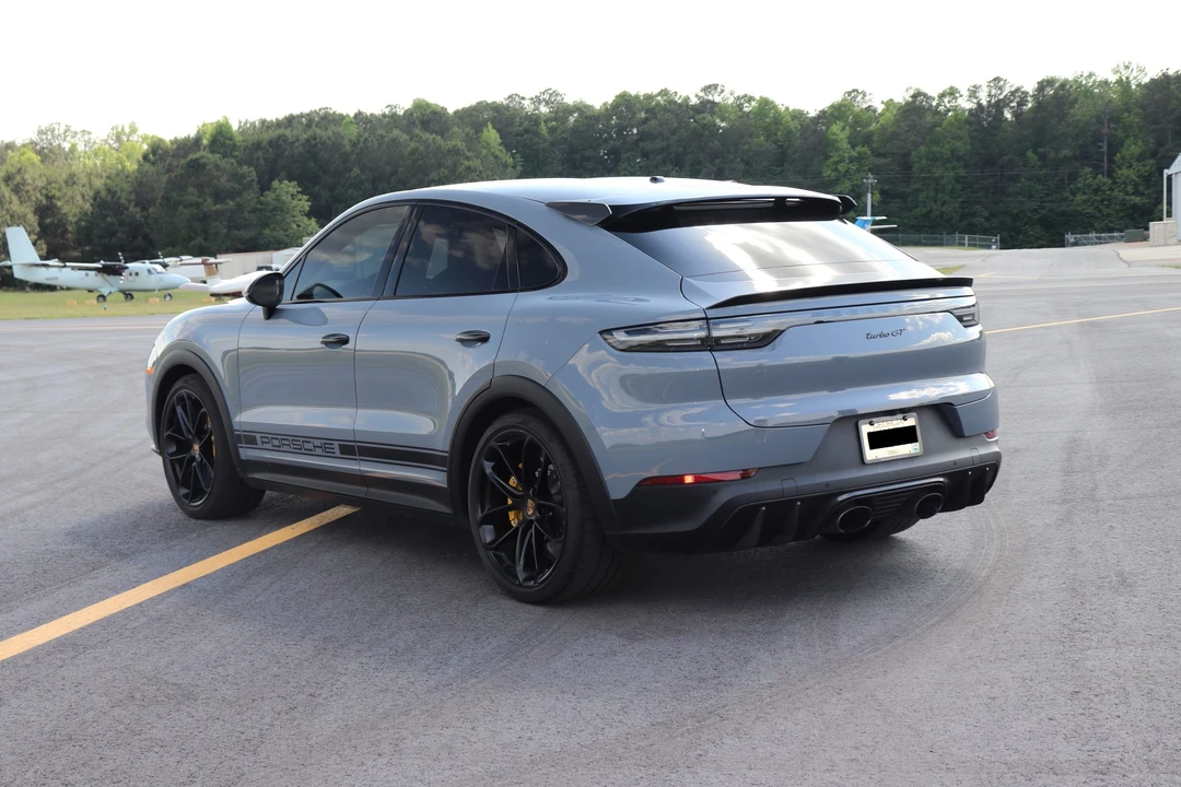 2022 Porsche 9Y0/9Y3 Cayenne Turbo GT - Image 28 of 31