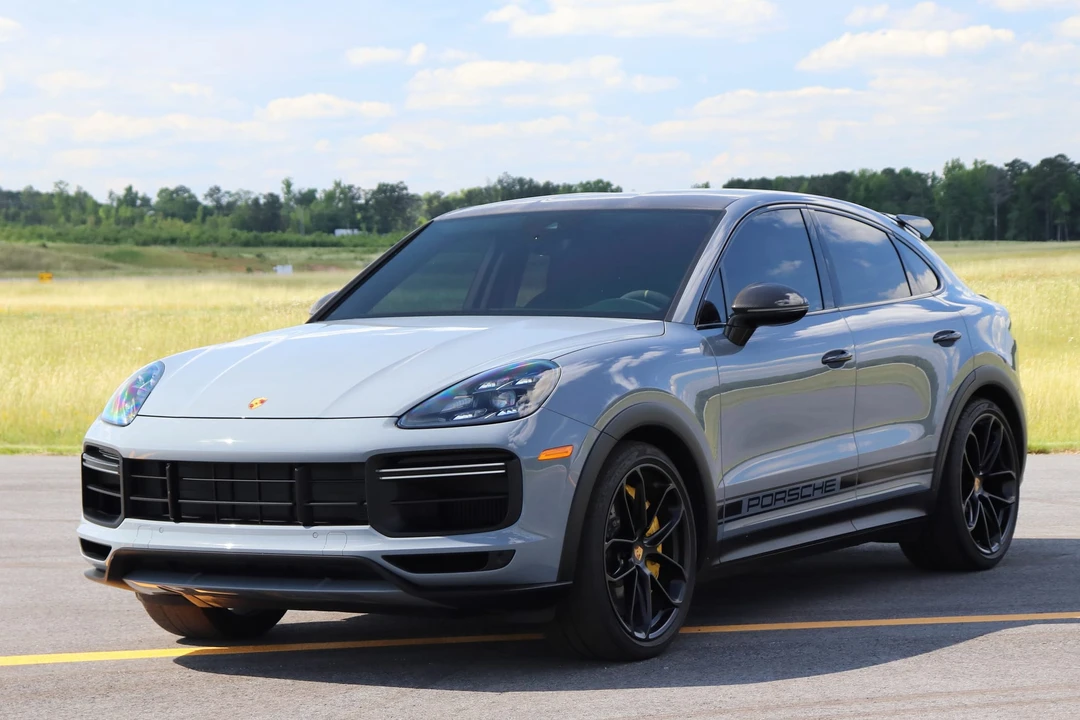2022 Porsche 9Y0/9Y3 Cayenne Turbo GT - Image 8 of 31