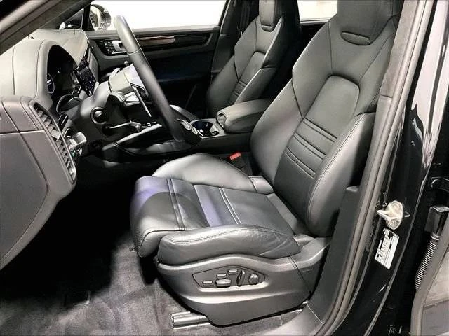 2022 Porsche 9Y0/9Y3 Cayenne Turbo GT - Image 5 of 5