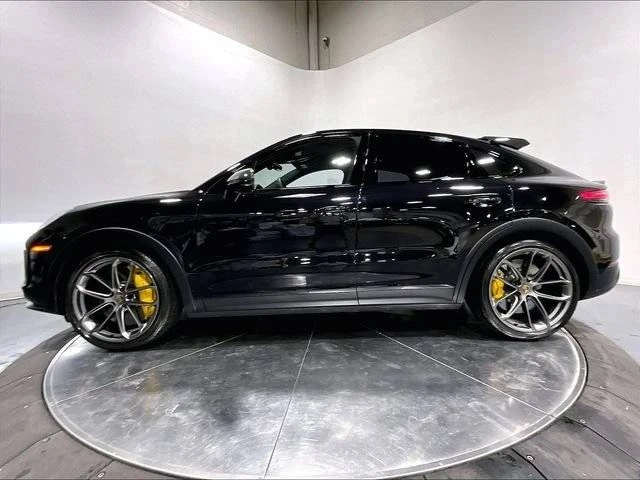 2022 Porsche 9Y0/9Y3 Cayenne Turbo GT - Image 2 of 5