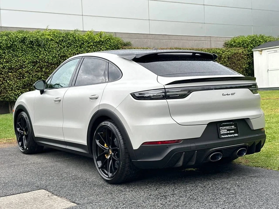 2022 Porsche 9Y0/9Y3 Cayenne Turbo GT - Image 3 of 5