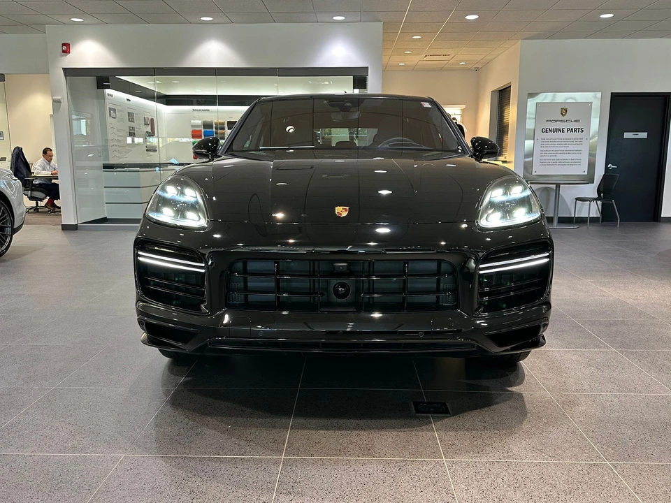 2022 Porsche 9Y0/9Y3 Cayenne Turbo - Image 7 of 15