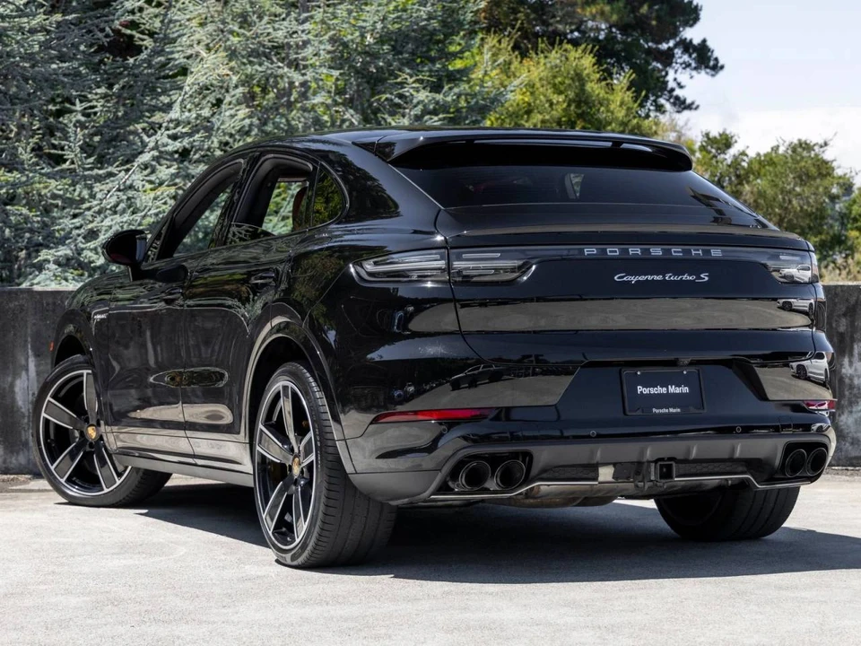 2022 Porsche Cayenne - Image 3 of 5