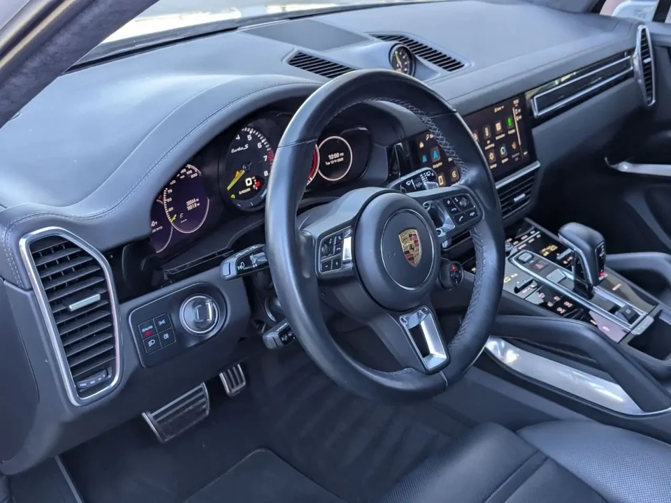 2022 Porsche 9Y0/9Y3 Cayenne - Image 4 of 6