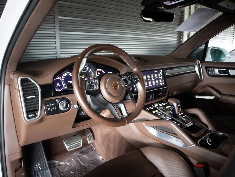 2022 Porsche Cayenne - Image 4 of 5