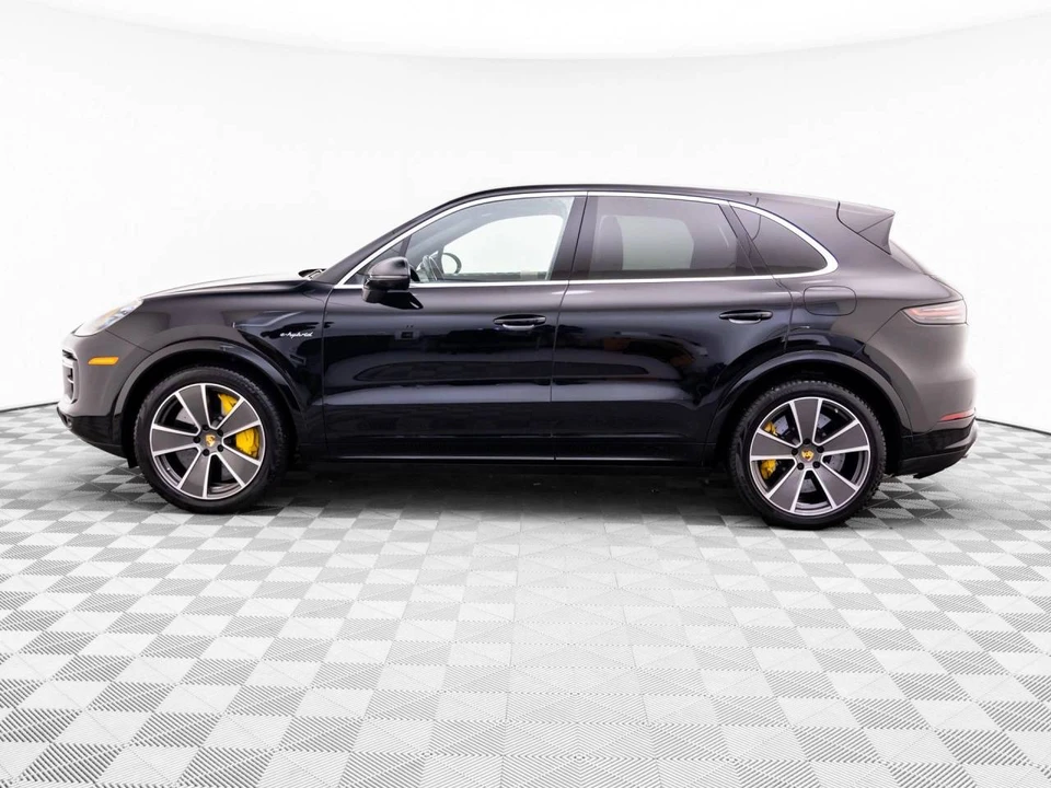 2022 Porsche 9Y0/9Y3 Cayenne - Image 2 of 5