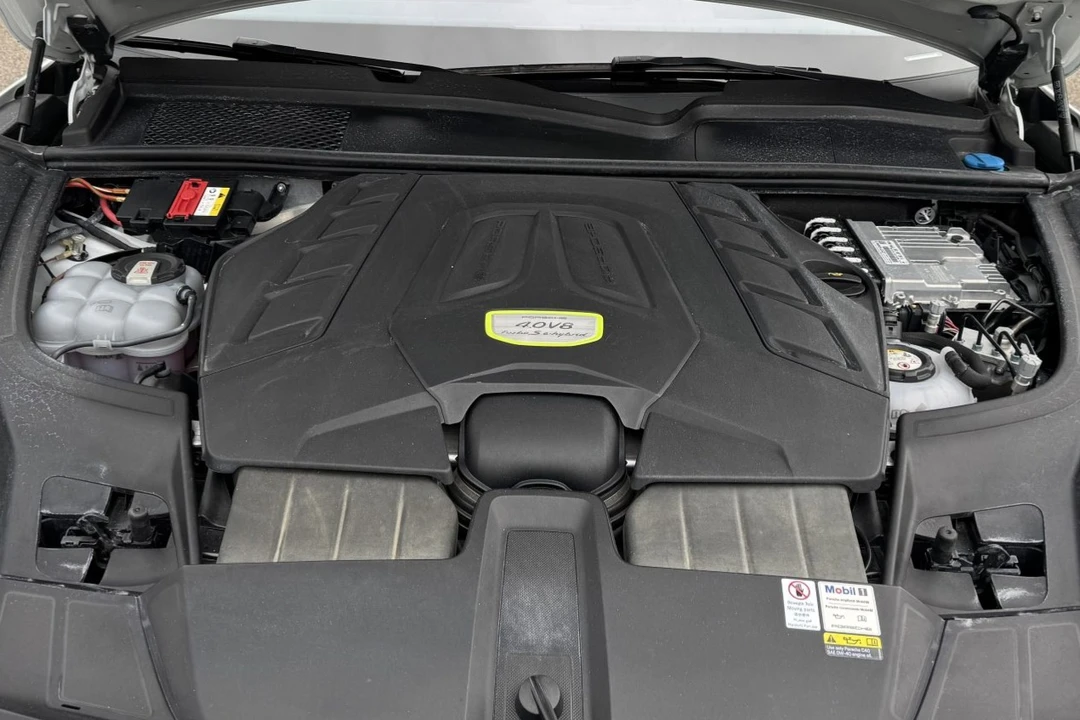 2022 Porsche 9Y0/9Y3 Cayenne Turbo - Image 6 of 8