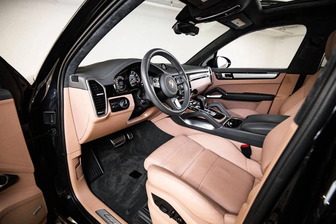 2022 Porsche Cayenne - Image 4 of 5