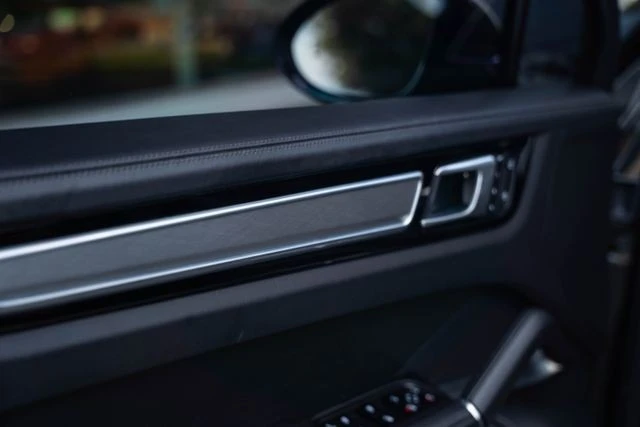 2022 Porsche 9Y0/9Y3 Cayenne Turbo - Image 25 of 31