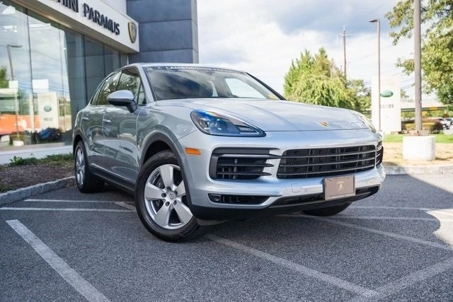 2022 Porsche 9Y0/9Y3 Cayenne - Image 2 of 12