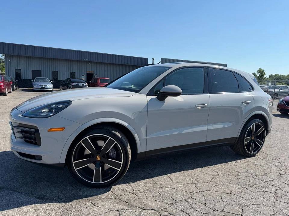 2022 Porsche 9Y0/9Y3 Cayenne - Image 4 of 31