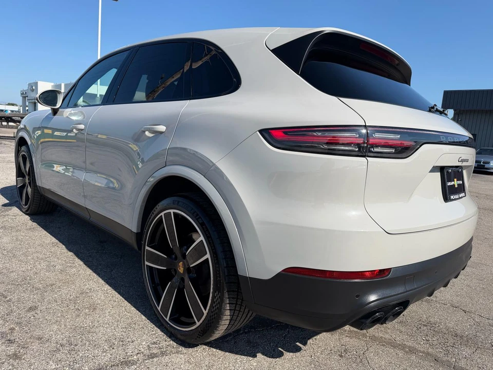 2022 Porsche 9Y0/9Y3 Cayenne - Image 8 of 31