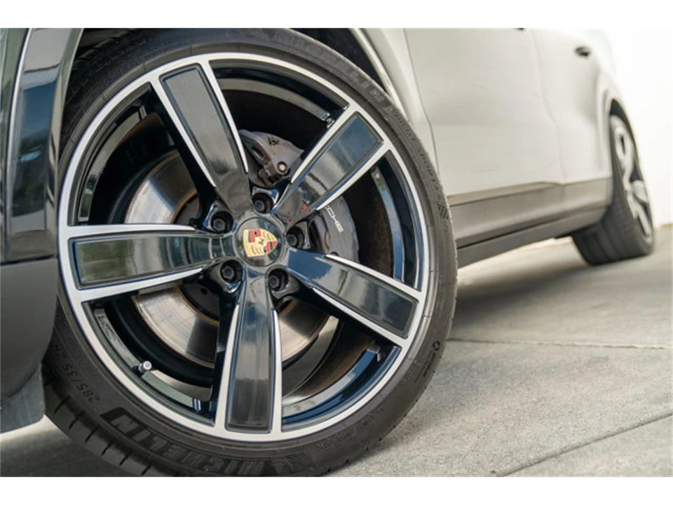 2022 Porsche 9Y0/9Y3 Cayenne - Image 4 of 12