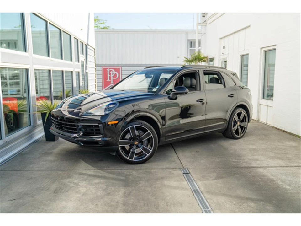 2022 Porsche 9Y0/9Y3 Cayenne - Image 2 of 12