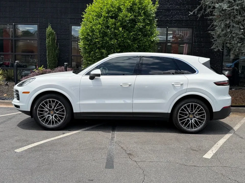 2022 Porsche 9Y0/9Y3 Cayenne - Image 10 of 31
