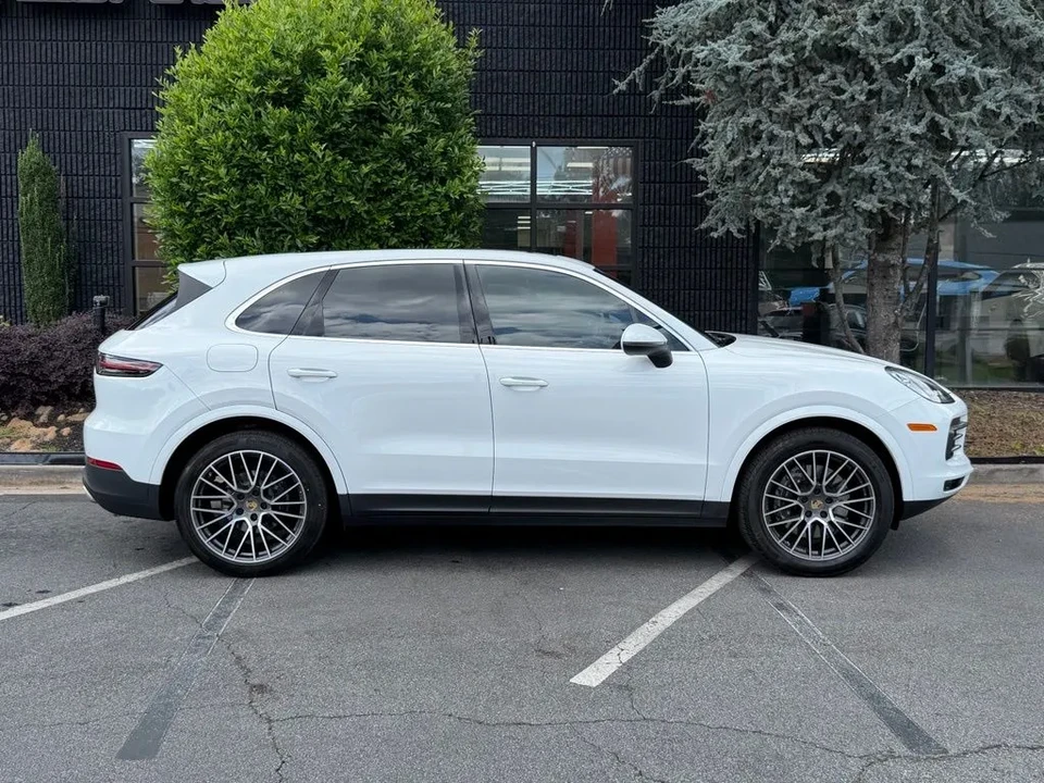 2022 Porsche 9Y0/9Y3 Cayenne - Image 22 of 31