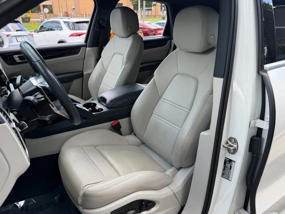 2022 Porsche 9Y0/9Y3 Cayenne - Image 27 of 31