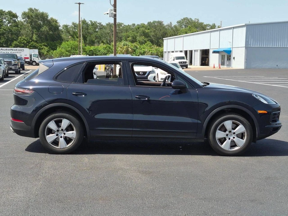 2022 Porsche 9Y0/9Y3 Cayenne - Image 4 of 5