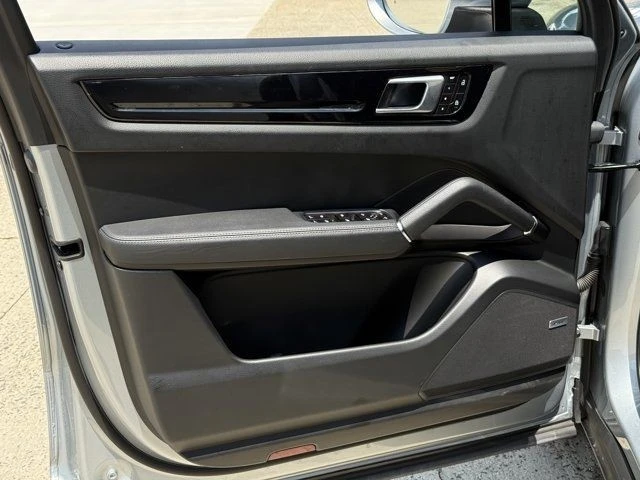 2022 Porsche 9Y0/9Y3 Cayenne - Image 15 of 21