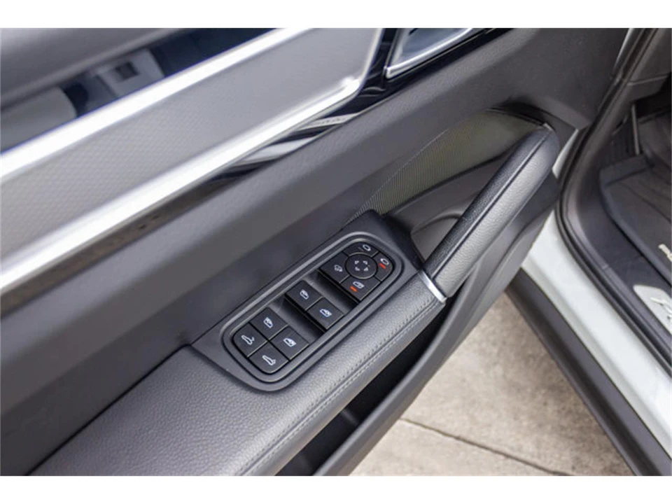 2022 Porsche 9Y0/9Y3 Cayenne - Image 11 of 12